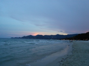 Chaweng Beach at dusk... Paradise....